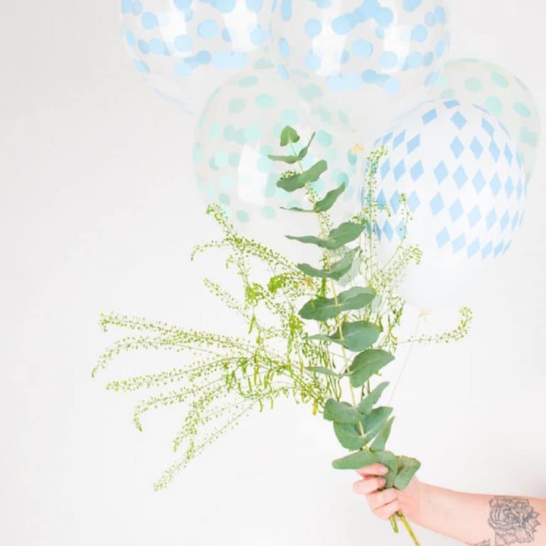my-little-day_ballons-confettis-bleus-clairs2