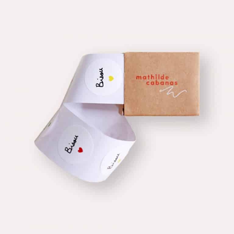 mathilde-cabanas_rouleau-stickers-bisou