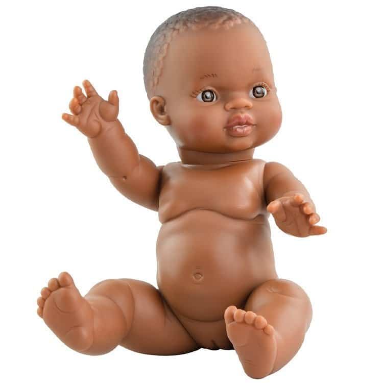 Poupée d'Afrique à la peau noir de 3/4 sur fond flanc