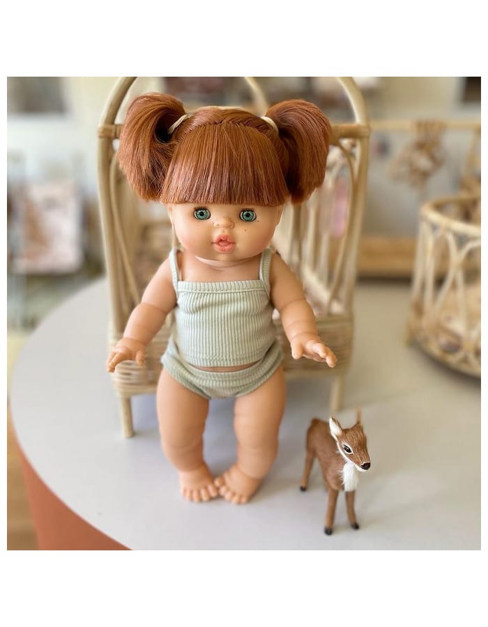 poupée fille, idées cadeaux de noël 2025, cadeaux fille 3 ans, idées cadeaux fille 4 ans, poupées et accessoires enfant, offrir une poupée, poupée pour garçon, poupée pour anniversaire, idées cadeaux d'anniversaire