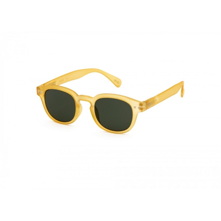 izipizi_lunettes-soleil-junior-c-jaune-miel2