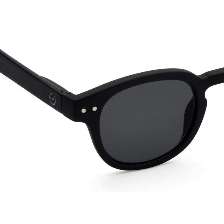 izipizi_lunettes-soleil-junior-c-noir2