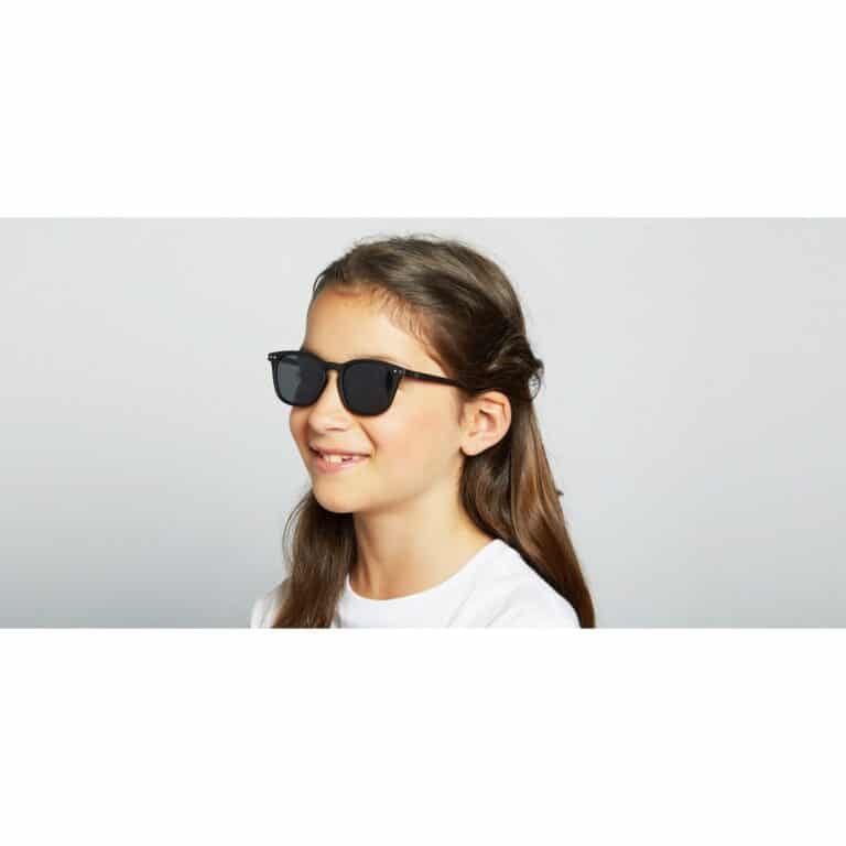 izipizi_lunettes-soleil-junior-e-noir3