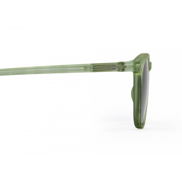 izipizi_lunettes-soleil-junior-e-vert-menthe-poivree4