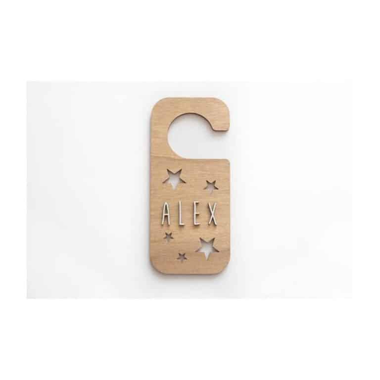 vintiun_plaque-de-porte-personnalisable-bois-etoiles.2