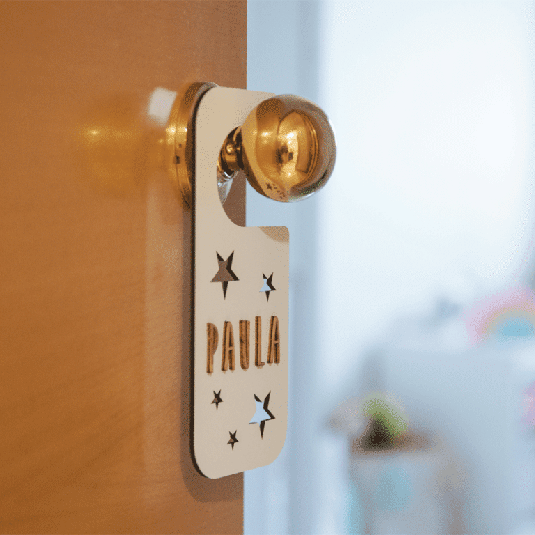 plaque porte bois personnalisée