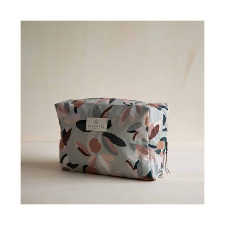 gabrielle_trousse-de-toilette-bloom-xl-sauge