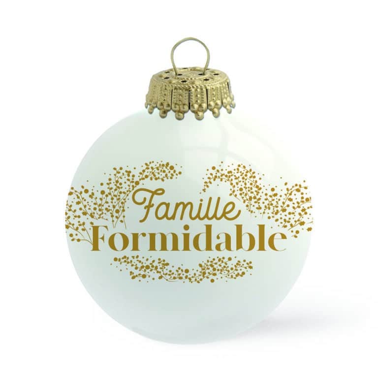 little-marmaille_boule-de-noel-famille-formidable