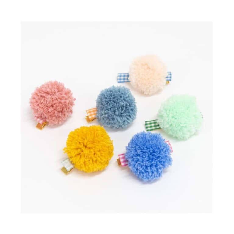 meri-meri_barrettes-pompons2