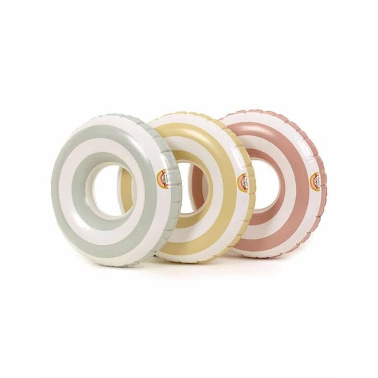 minikane_bouee-poupee-bleue-jaune-rose