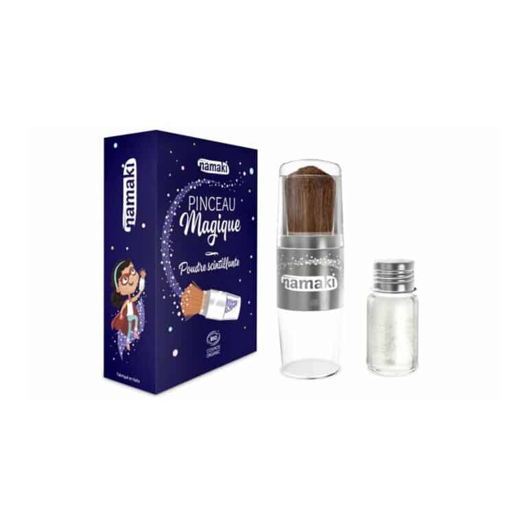 namaki_poudre-scintillante-argentee-et-son-pinceau-magique