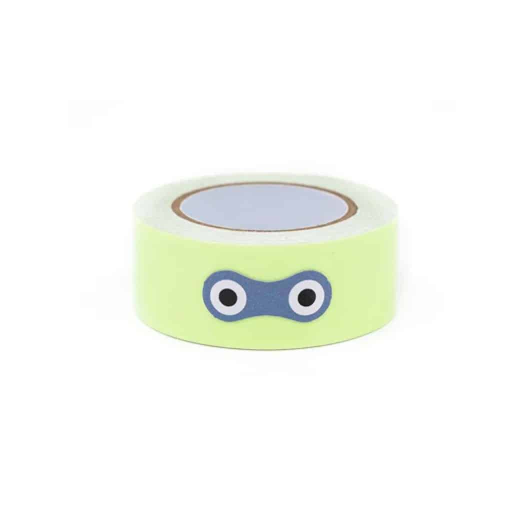 Un masking tape de couleur jaune/vert phosphorescent