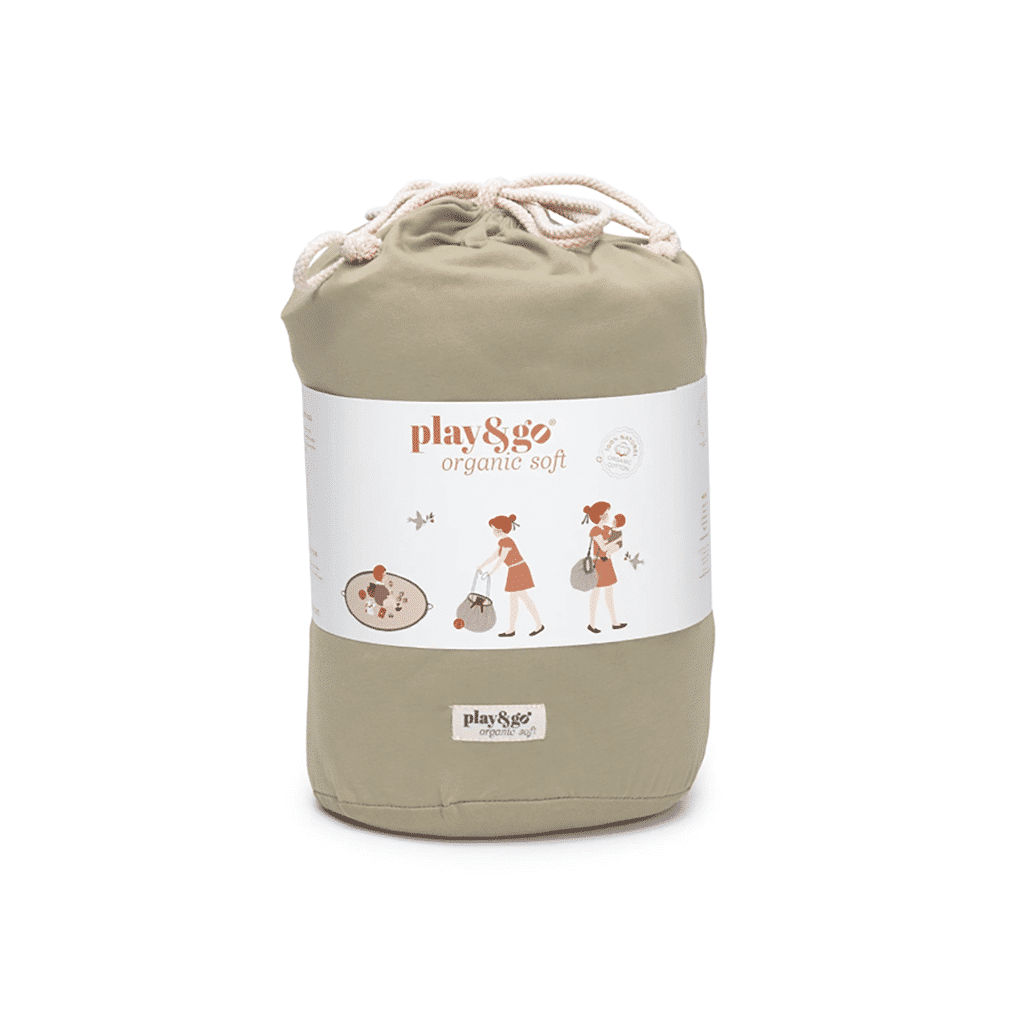 un tapis d'éveil play and go vert prairie, vue de face sur fond blanc