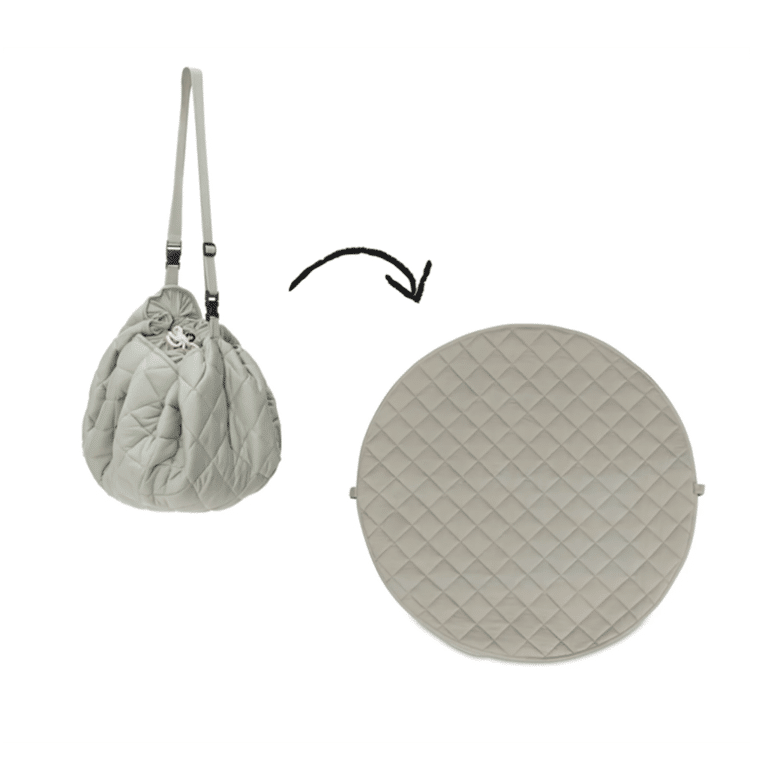 un tapis d'éveil play and go vert prairie, vue de face sur fond blanc