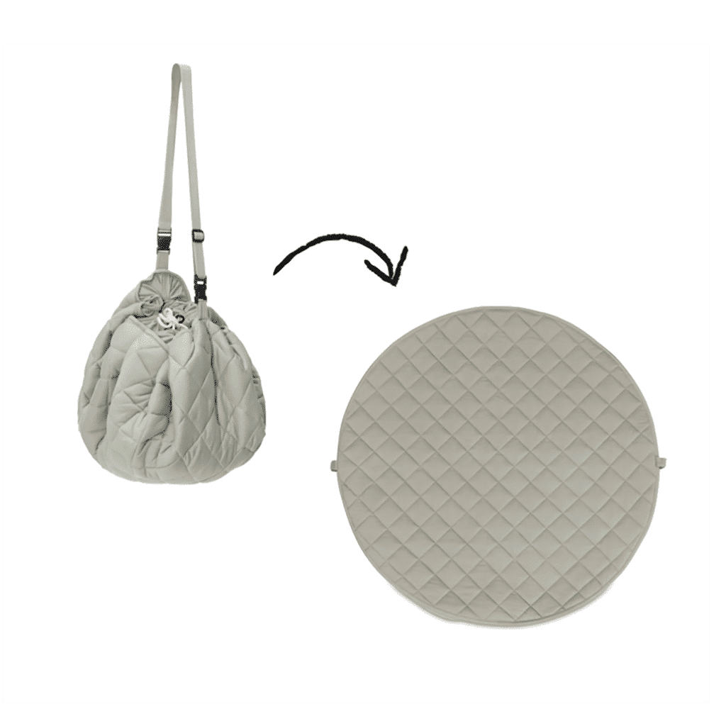 un tapis d'éveil play and go vert prairie, vue de face sur fond blanc