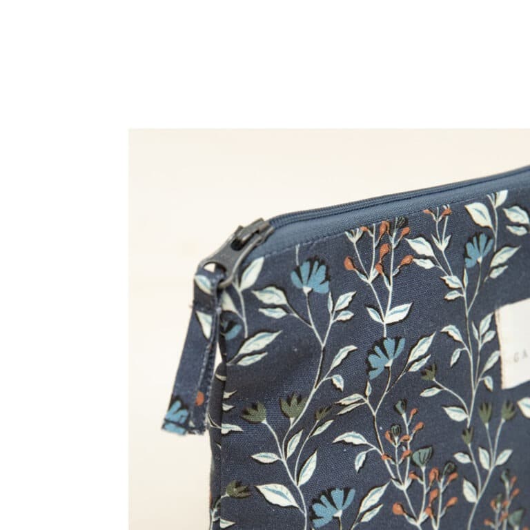 gabrielle-paris_trousse-boheme-cobalt3
