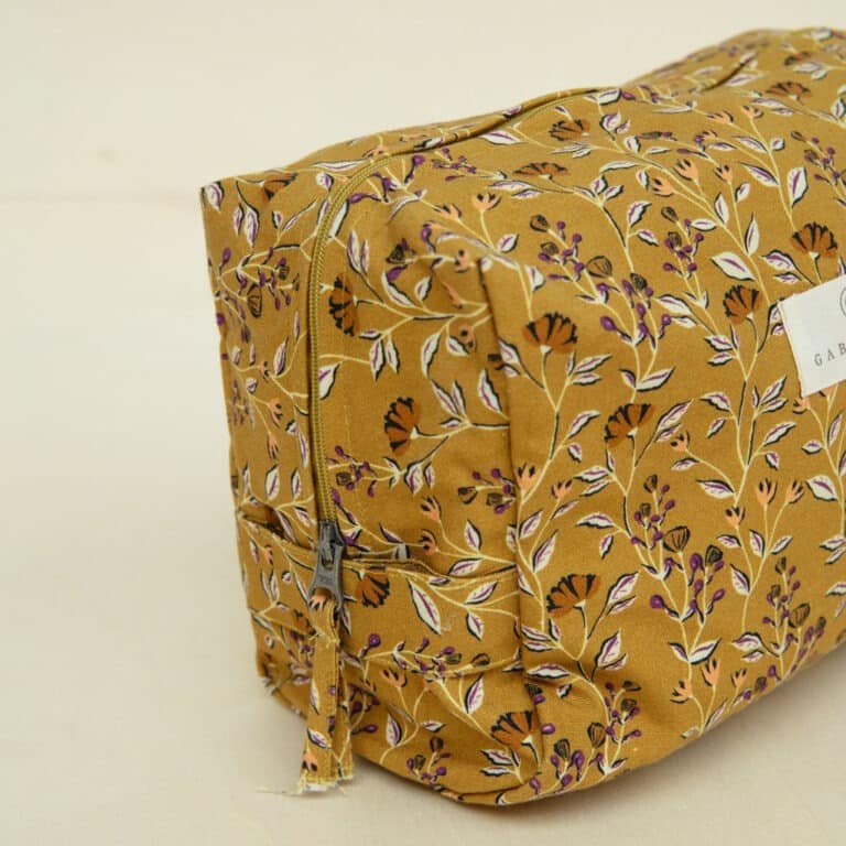 gabrielle-paris_trousse-de-toilette-boheme-ocre3