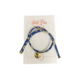 Un bracelet capel bleu nuit de la marque JFZ