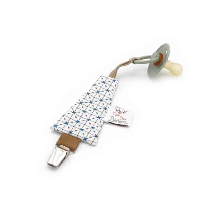 rienquedesbêtises_attache-tétines-nino