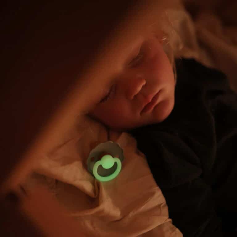 frigg_fleur-croissant-phoscophorescente2