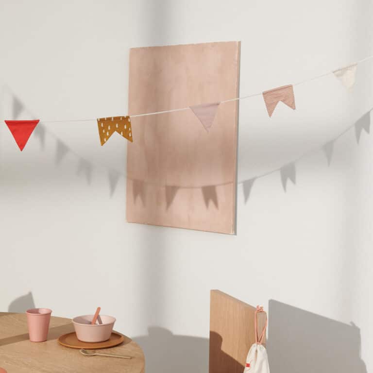 liewood_guirlande-fanion-rose-mix2