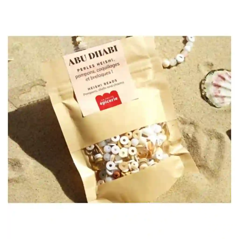 la-petite-épicerie_melange-de-perles-heishi-et-de-breloques-abu-dhabi3