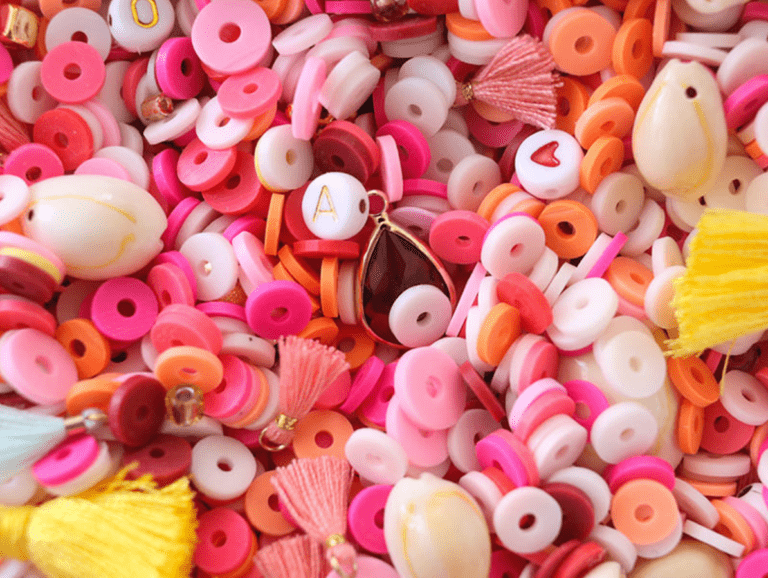 la-petite-épicerie_melange-de-perles-heishi-et-de-breloques-melbourne4