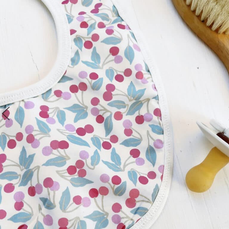 barnabé-aime-le-café_bavoir-naiss-nine2