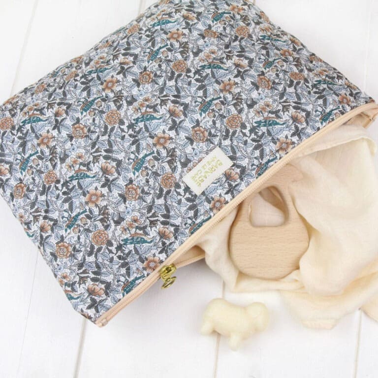 barnabé-aime-le-café_trousse-de-toilette-bérénice3