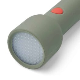 lampe torche vert mix zoom sur fond blanc