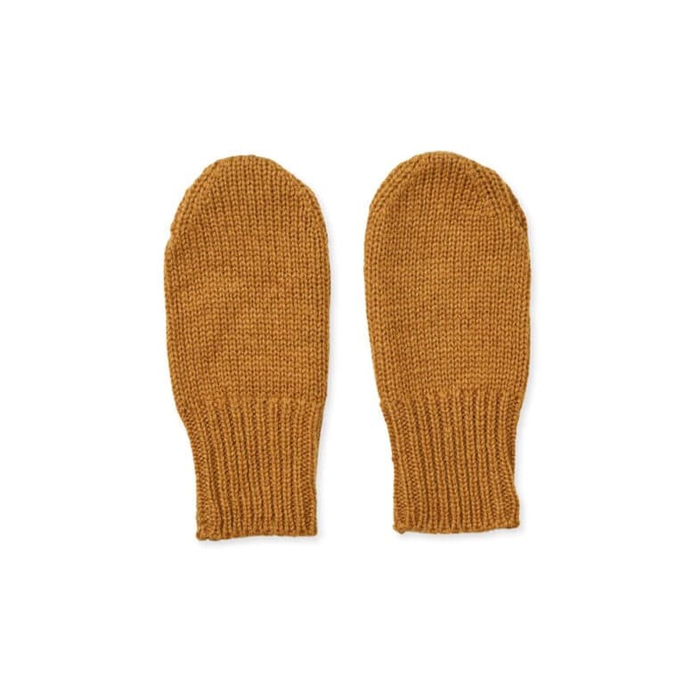 Dans ces moufles en coton de chez Liewood, les petites mains seront bien au chaud !