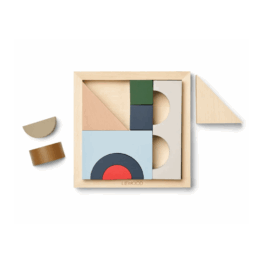 puzzle géométrique en bois de la marque liewood