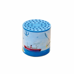 une boîte à mouette Bass&Bass, vue de face sur fond blanc