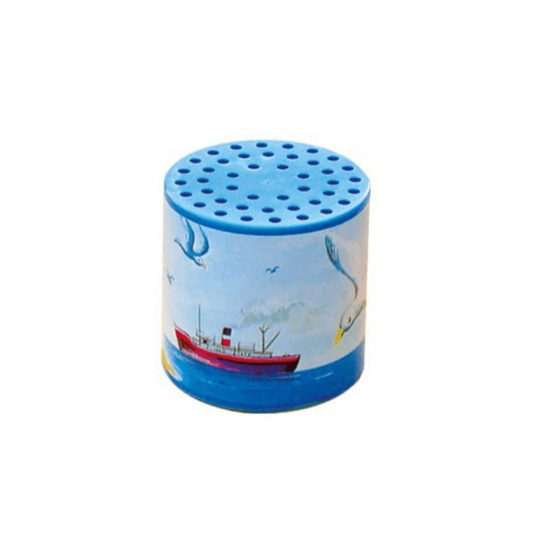 une boîte à mouette Bass&Bass, vue de face sur fond blanc