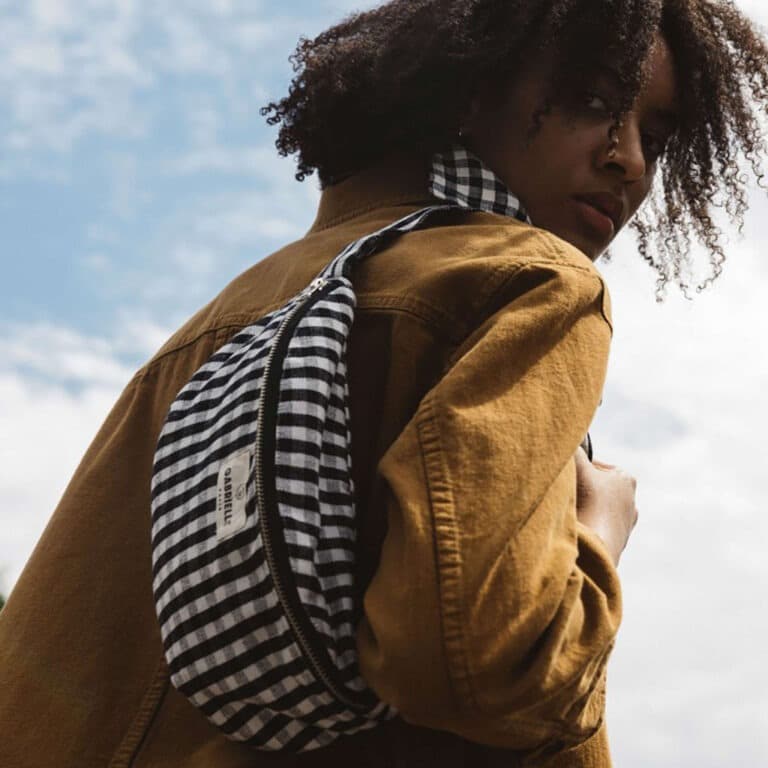 sac banane vichy porté de dos