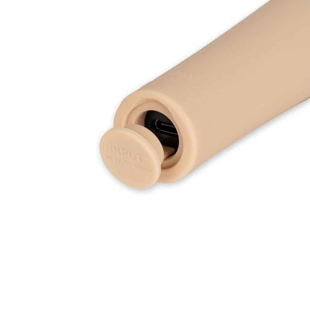 Lampe torche dragon crème, vue de face sur fond