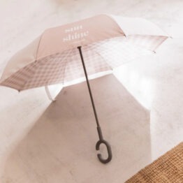 photo ambiance parapluie ouvert mrs ertha