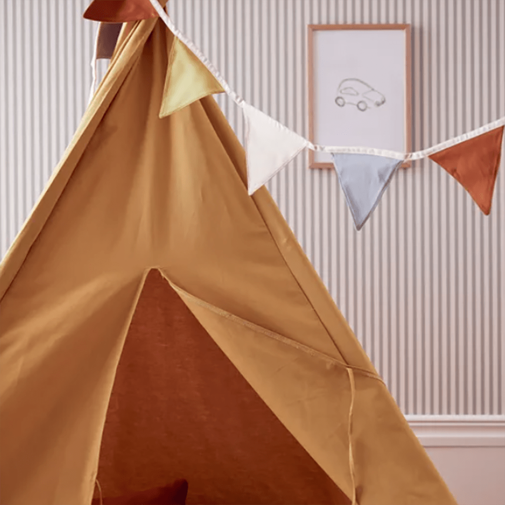 guirlande de 10 fanions kid's concept photo chambre enfant