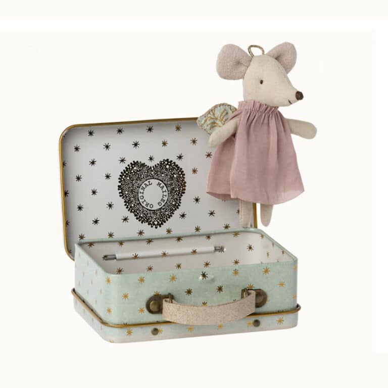 souris avec valisette à côté