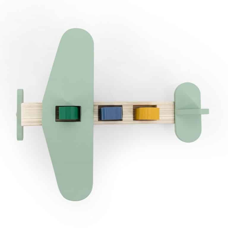 avion animaux en bois vue de haut