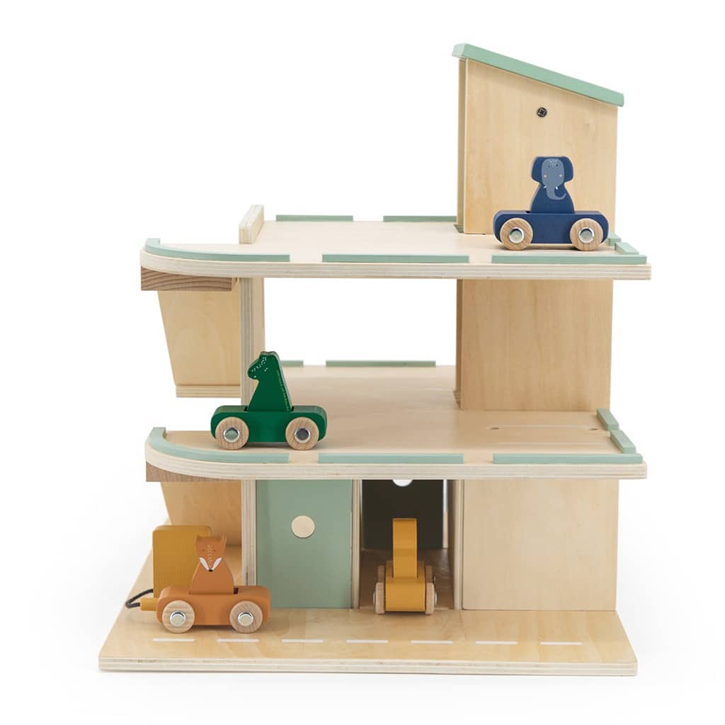 garage en bois de derrière