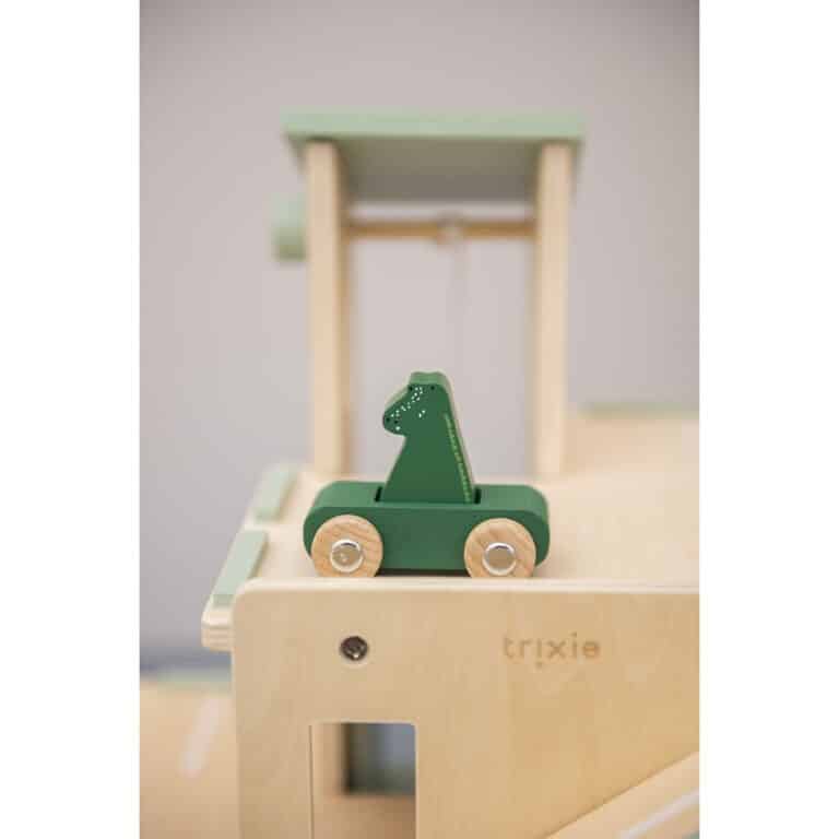 garage en bois voiture Mr Crocodile