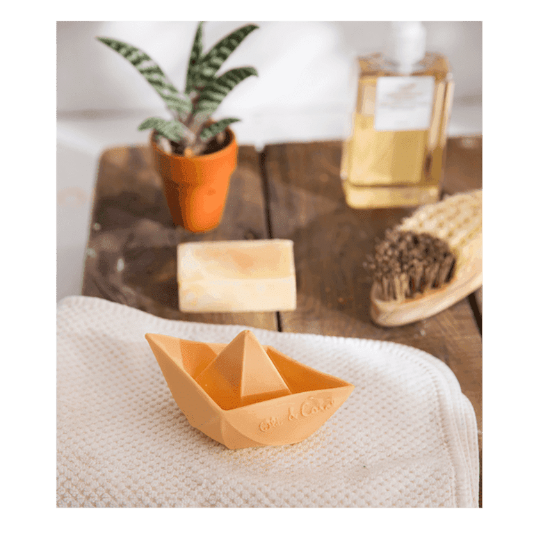 jouet de dentition bateau origami ambiance