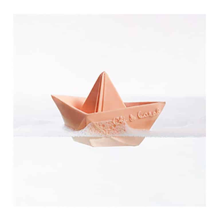 oli-and-carol_jouet-de-bain-bateau-origami-nude5