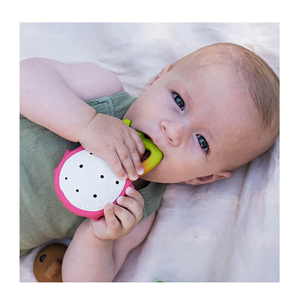 jouet de dentition fruit du dragon ambiance bébé