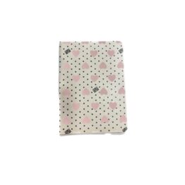 cahier gris avec des cœurs rose