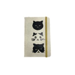 Carnet avec trois petits chats de la marque bonton