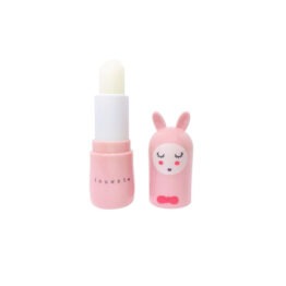 Un baume à lèvres bunny en rose odeur fraise de la marque inuwet
