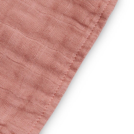 détail matière bavoir bandana bois de rose jollein