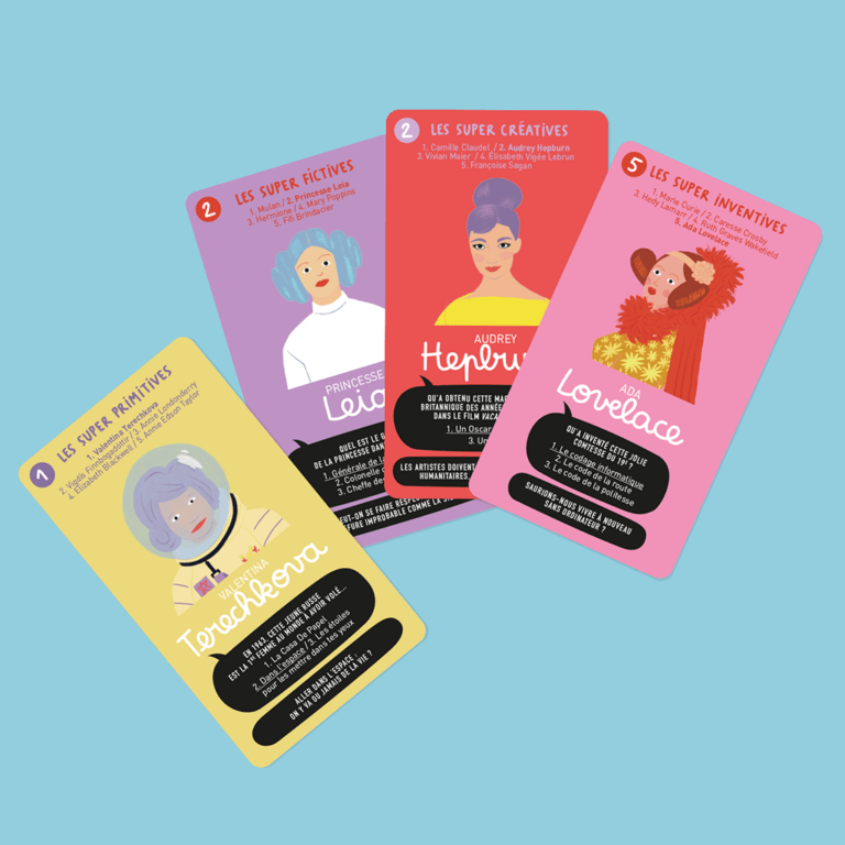 jeu de 7 familles super nanas minus edition cartes sur fond bleu